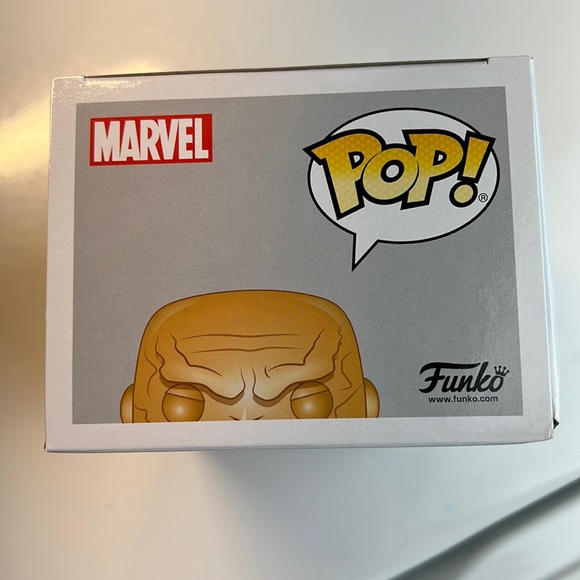 Funko Pop! Thanos #289 Orange Chrome Walmart Exclusive W/Pop Protector - Picture 5 of 7